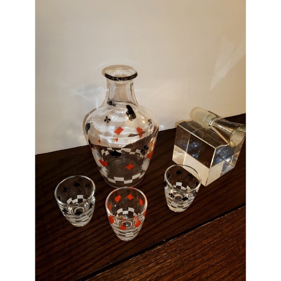 Vintage Verrerie D'Arques France Poker Card Decanter w/3 Shot Glasses - Picture 13 of 16